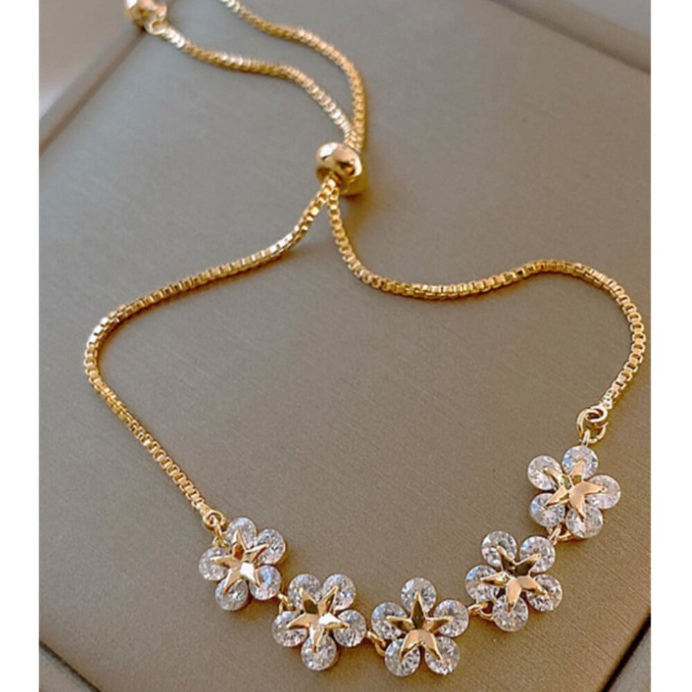 Women's Bracelet With Crystal Flowers